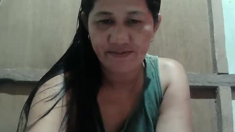 Snapshot of hot_mama09 chatting on November 29, 11:02 am hotmama online show from November 29, 11:02 am