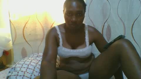 Snapshot of hot_masha chatting on February 27, 7:44 am hot_masha online show from February 27, 7:44 am