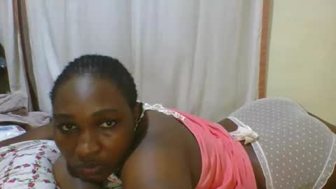 Snapshot of hot_masha chatting on September 12, 1:06 am hot_masha online show from September 12, 1:06 am