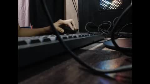 hot_moma69 online show from March 8, 2:59 am