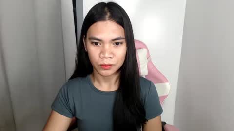 hot_pauline online show from April 5, 12:30 am