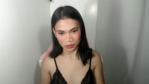 hot_pauline online show from June 18, 9:14 am