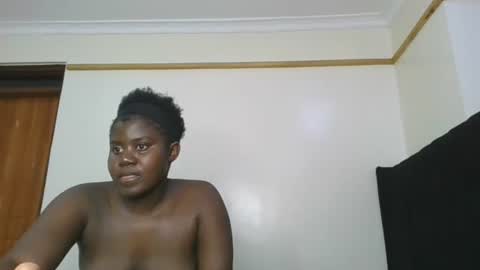 Snapshot of hot_petite1 chatting on March 30, 12:33 am Hot petite online show from March 30, 12:33 am