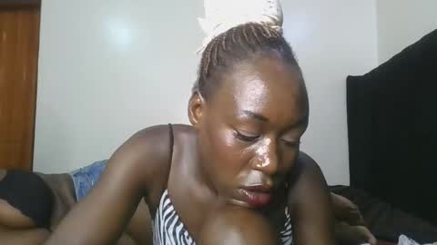 Snapshot of hot_petite1 chatting on March 30, 12:39 pm Hot petite online show from March 30, 12:39 pm