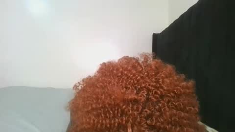 Snapshot of hot_petite1 chatting on April 12, 9:31 pm Hot petite online show from April 12, 9:31 pm