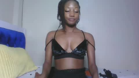 Milly online show from June 13, 7:45 pm