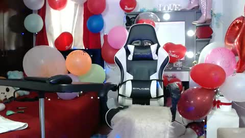 Snapshot of hot_sexy_bunny chatting on February 18, 6:47 pm hot sexy bunny online show from February 18, 6:47 pm