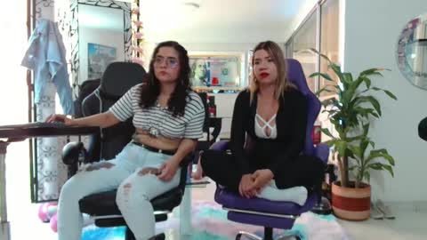 Snapshot of hot_sexy_bunny chatting on September 24, 2:20 pm hot sexy bunny online show from September 24, 2:20 pm