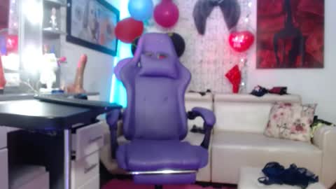 Snapshot of hot_sexy_bunny chatting on November 8, 1:44 pm hot sexy bunny online show from November 8, 1:44 pm