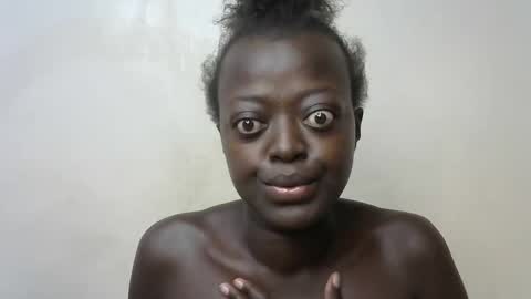 hot_tashaa online show from May 5, 10:07 pm