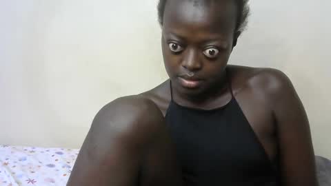 hot_tashaa online show from May 6, 10:15 pm