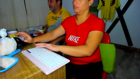 Snapshot of hotandfierylatinos chatting on July 17, 10:11 am hotandfierylatinos online show from July 17, 10:11 am