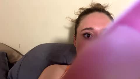 hotandhorny3591 online show from April 28, 10:15 pm