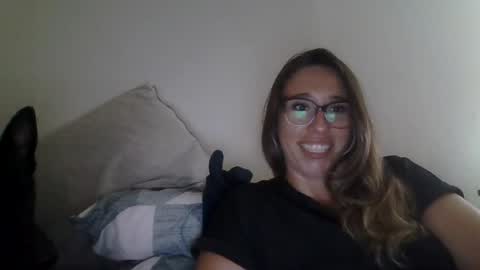 hotandhorny3591 online show from July 16, 2:39 am