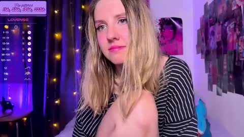 Snapshot of hotarutomo chatting on February 26, 2:04 am Next stream 28112024 8 GMT 3 online show from February 26, 2:04 am