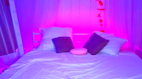 Hotary online show from September 20, 11:00 am