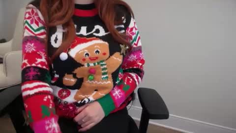 Snapshot of hotasember chatting on December 18, 5:52 pm Ember online show from December 18, 5:52 pm