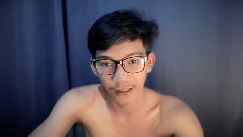 hotasian_jerome online show from February 16, 3:46 am
