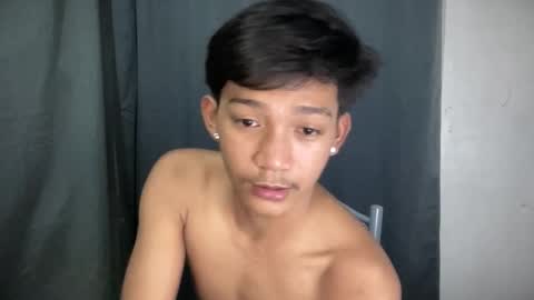 hotasian_jerome online show from March 20, 6:29 am