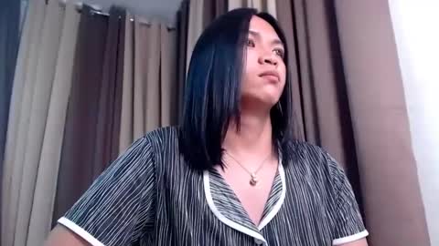 Snapshot of hotasiantsayesha chatting on January 16, 10:21 am JAMAE online show from January 16, 10:21 am