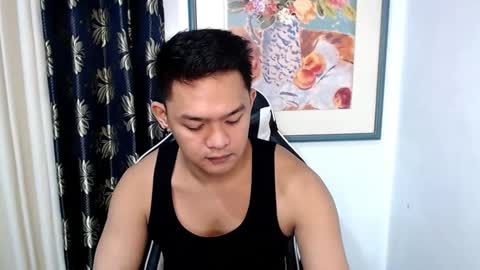 Snapshot of hotastonishingethan chatting on February 10, 5:41 pm ETHAN online show from February 10, 5:41 pm