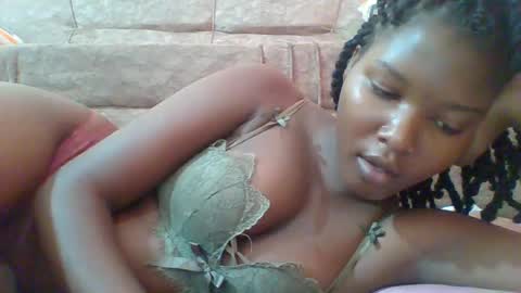 love online show from February 10, 11:15 am