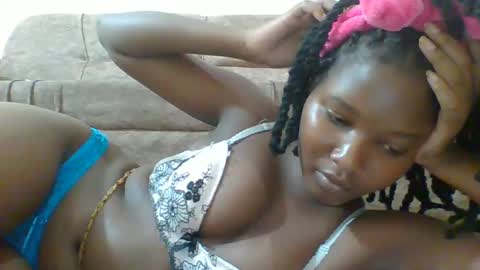 love online show from February 14, 6:19 pm