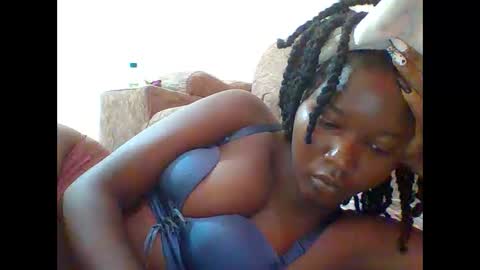 love online show from March 1, 3:53 am