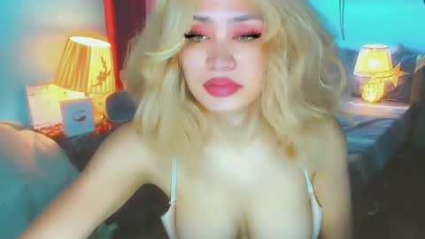 T A N Y A online show from March 3, 12:48 am