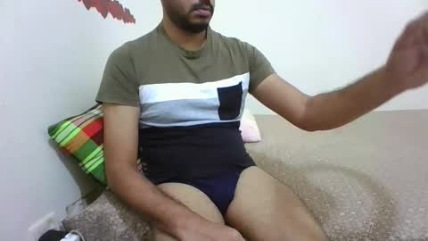 Snapshot of hotboy8677 chatting on November 6, 7:53 am Hotboy8677 online show from November 6, 7:53 am