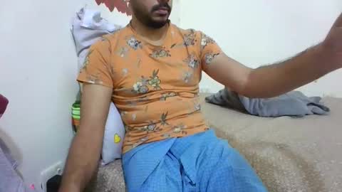 Snapshot of hotboy8677 chatting on November 16, 7:47 am Hotboy8677 online show from November 16, 7:47 am