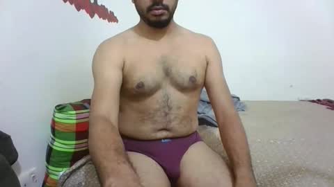 Snapshot of hotboy8677 chatting on November 19, 6:24 am Hotboy8677 online show from November 19, 6:24 am