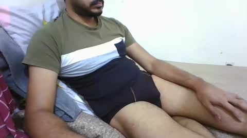 Snapshot of hotboy8677 chatting on December 1, 7:57 am Hotboy8677 online show from December 1, 7:57 am