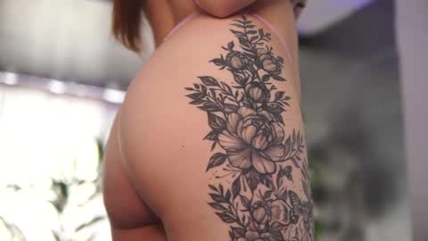 Anais online show from May 4, 8:54 am