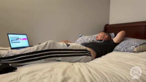 hotchick0420 online show from March 22, 7:45 am