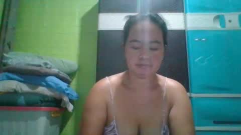 Snapshot of hotchicks4uxx chatting on January 29, 10:22 pm hotchicks4uxx online show from January 29, 10:22 pm