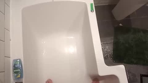 hotcoupleuk88 online show from April 17, 11:30 pm