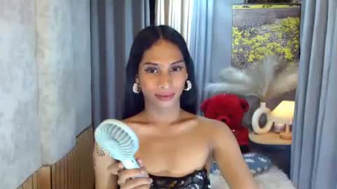 Snapshot of hotcumjasminex chatting on May 22, 2:01 pm SEXY JASMINE online show from May 22, 2:01 pm