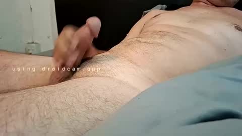 hotdaddy000000 online show from May 3, 11:49 am