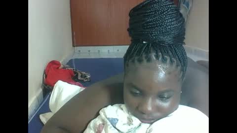 Snapshot of hotebbbyy chatting on May 9, 3:56 am EBBY online show from May 9, 3:56 am