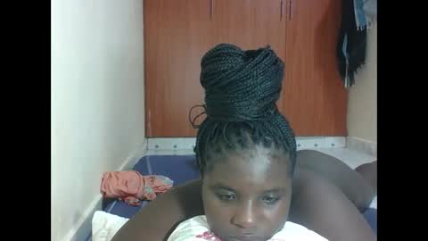 Snapshot of hotebbbyy chatting on May 17, 2:31 am EBBY online show from May 17, 2:31 am