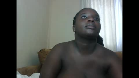 Snapshot of hotebbbyy chatting on June 11, 8:23 am EBBY online show from June 11, 8:23 am