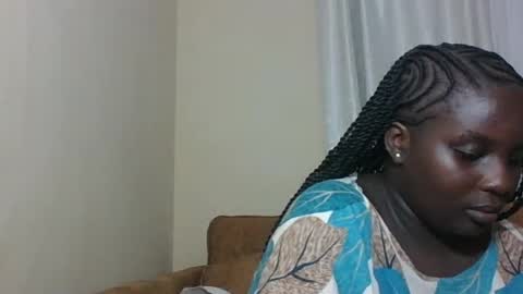 Snapshot of hotebbbyy chatting on June 19, 5:39 pm EBBY online show from June 19, 5:39 pm