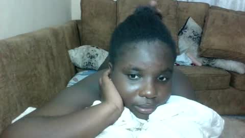 Snapshot of hotebbbyy chatting on July 23, 1:58 am EBBY online show from July 23, 1:58 am