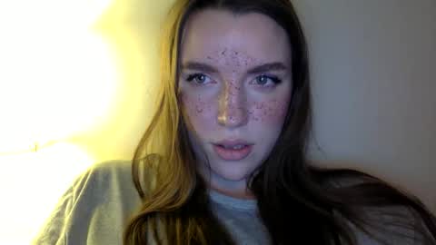 effy online show from February 14, 9:44 pm