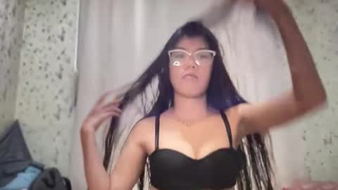 hotestpinayxxx online show from April 4, 2:32 am