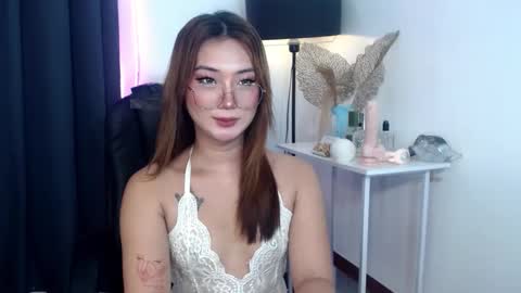 KATRINA online show from December 11, 2:30 am