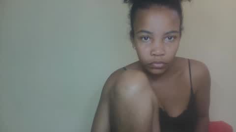 Snapshot of hotfelicia chatting on May 12, 9:06 am hotfelicia online show from May 12, 9:06 am