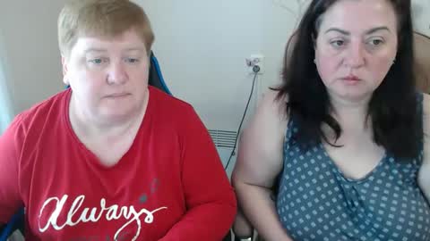 Snapshot of hotfiremommy chatting on May 10, 9:14 am LimonkaFire online show from May 10, 9:14 am