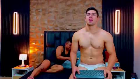 Snapshot of hotfuckers4uu chatting on July 2, 3:40 pm felipe marcello online show from July 2, 3:40 pm